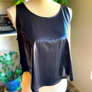 Noli “Liquid” tank